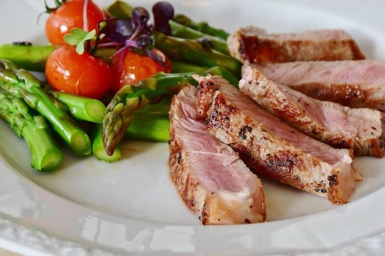 Meat with vegetables