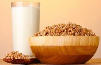Pros and cons of buckwheat diet for weight loss.